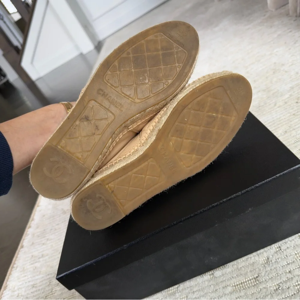 Chanel Beige Quilted Lambskin Leather CC Women's Espadrilles Size EU 38
